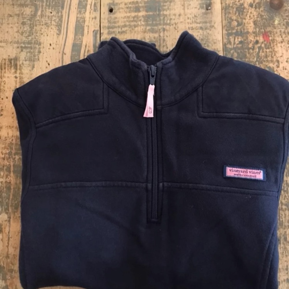 Like New Vineyard Vines Shepshirt